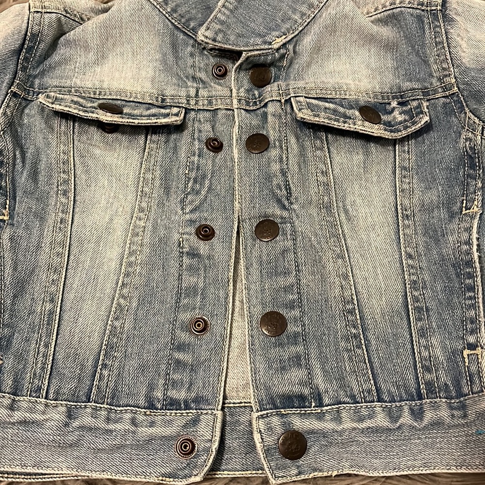 Denim blue jacket size 24 month Fully functional pockets, adjustable w/ buttons